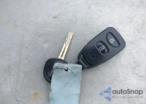 2012 Hyundai Tucson Limited из США, поврежденный, VIN KM8JU3ACXCU519889